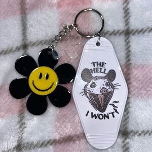 *NEW* KEYCHAIN